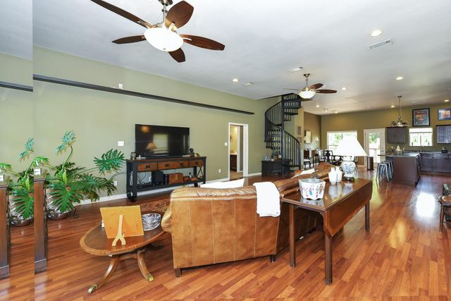 226 Valmar Street, Kemah, TX 77565