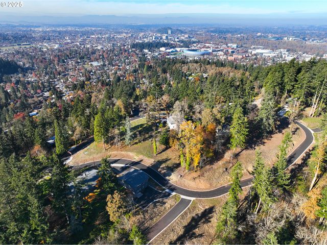 -1 Capital Dr 18, 19, Eugene, OR 97403