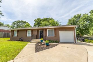 929 Eden Circle, Fayetteville, AR 72701