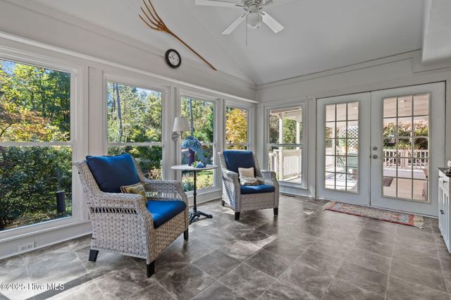 304 Selkirk Trail, Southern Pines, NC 28387