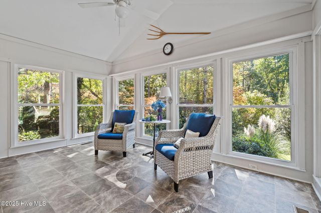 304 Selkirk Trail, Southern Pines, NC 28387