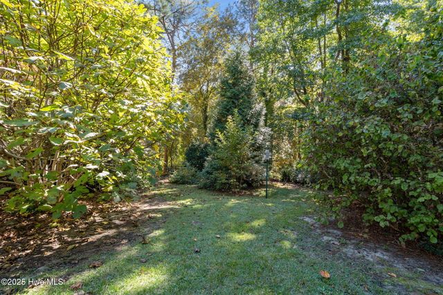 304 Selkirk Trail, Southern Pines, NC 28387