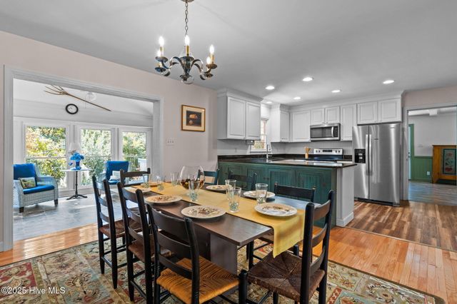 304 Selkirk Trail, Southern Pines, NC 28387