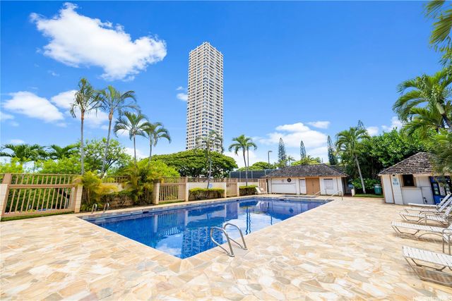 1060 Kamehameha Highway 1902B, Pearl City, HI 96782