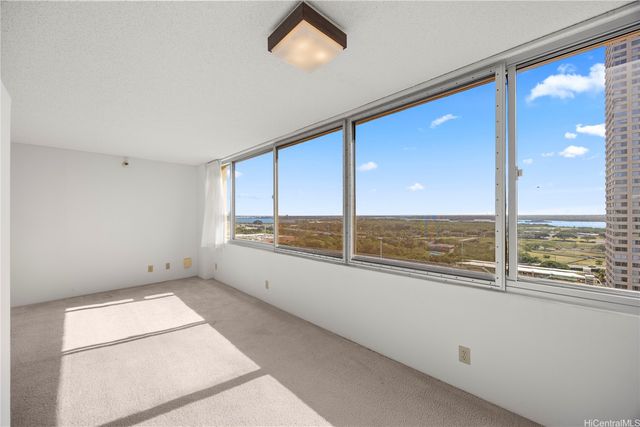 1060 Kamehameha Highway 1902B, Pearl City, HI 96782