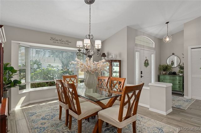 6092 N Misty Oak Terrace, Beverly Hills, FL 34465