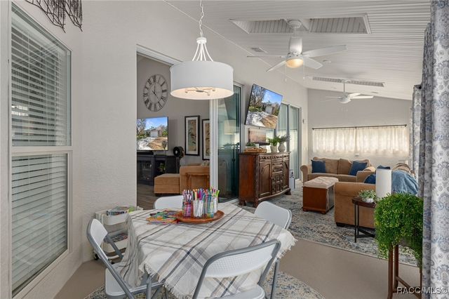 6092 N Misty Oak Terrace, Beverly Hills, FL 34465