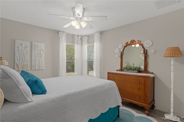 6092 N Misty Oak Terrace, Beverly Hills, FL 34465