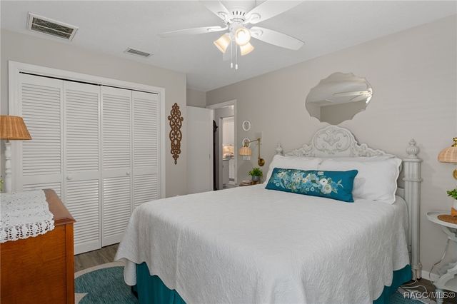 6092 N Misty Oak Terrace, Beverly Hills, FL 34465