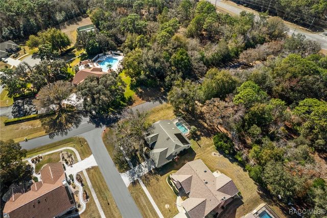 6092 N Misty Oak Terrace, Beverly Hills, FL 34465