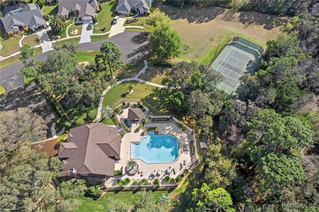 6092 N Misty Oak Terrace, Beverly Hills, FL 34465