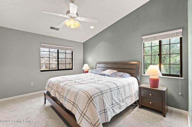 10700 McMeekin Ln 205, Louisville, KY 40223