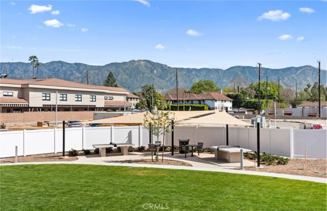 106 Sorrel Court, Burbank, CA 91506