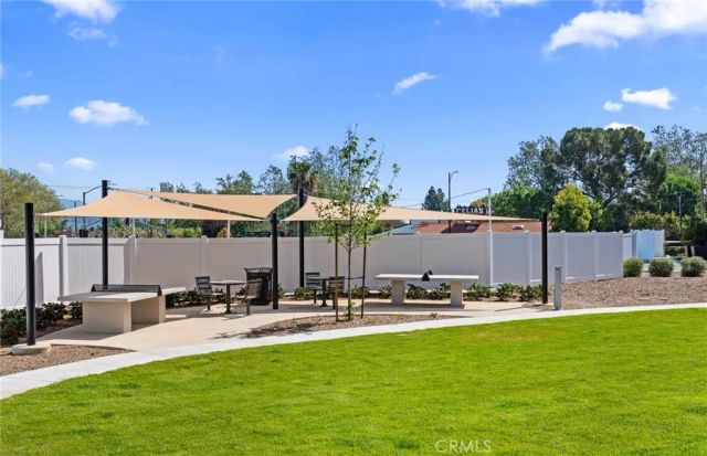106 Sorrel Court, Burbank, CA 91506