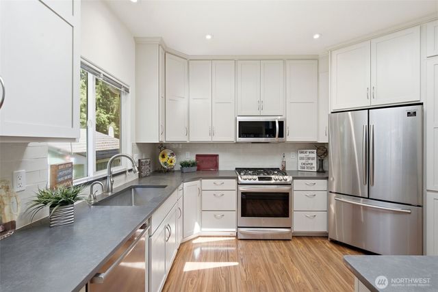 2025 Greenfield Street SE, Olympia, WA 98501