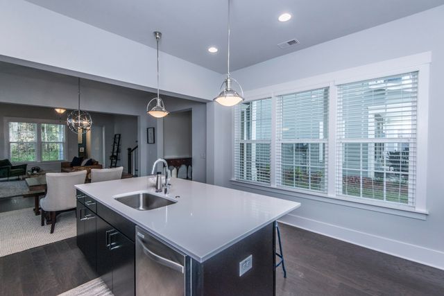 2000 Fleming Woods Road, James Island, SC 29412