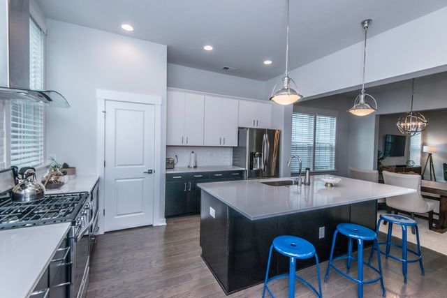 2000 Fleming Woods Road, James Island, SC 29412