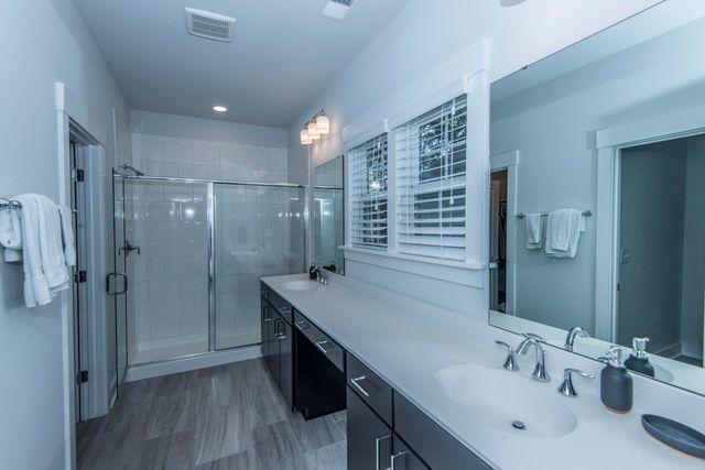 2000 Fleming Woods Road, James Island, SC 29412