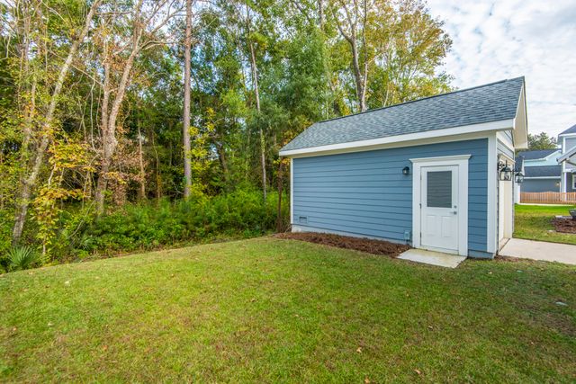 2000 Fleming Woods Road, James Island, SC 29412