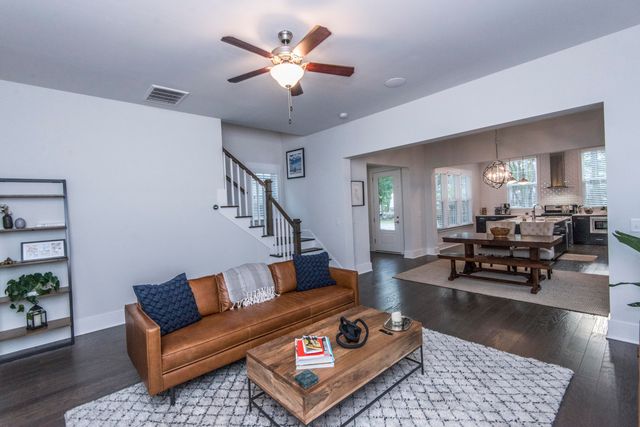 2000 Fleming Woods Road, James Island, SC 29412
