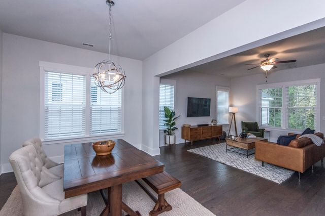 2000 Fleming Woods Road, James Island, SC 29412