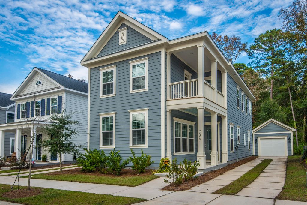 2000 Fleming Woods Road, James Island, SC 29412
