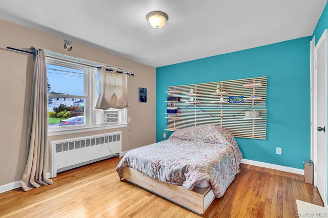 127 Queens Avenue, West Babylon, NY 11704