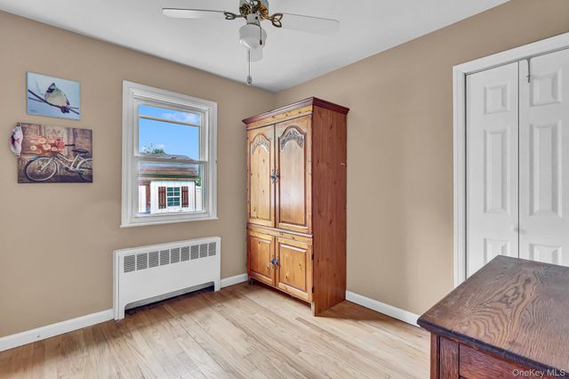127 Queens Avenue, West Babylon, NY 11704