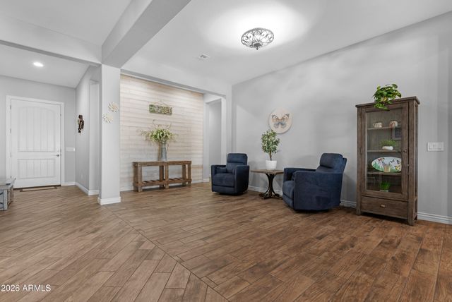 2826 E LA COSTA Drive, Gilbert, AZ 85298