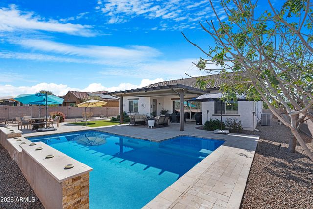 2826 E LA COSTA Drive, Gilbert, AZ 85298