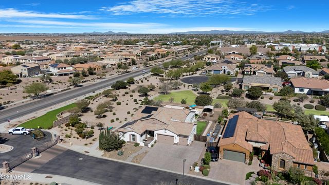 2826 E LA COSTA Drive, Gilbert, AZ 85298