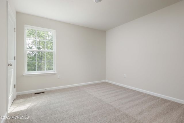 1 Dahlia Court, Bayville, NJ 08721
