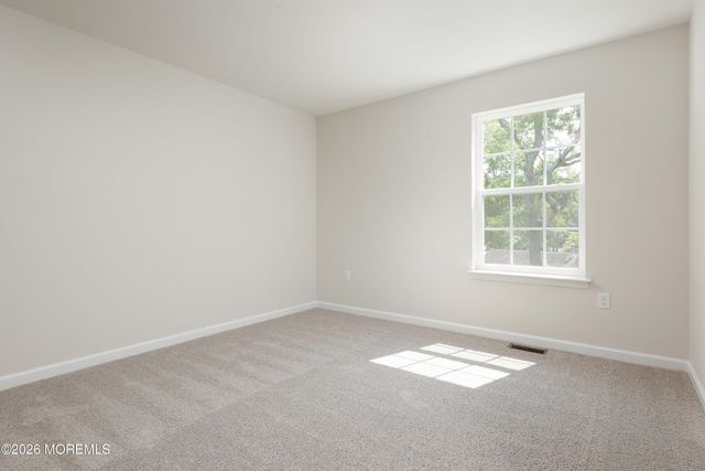 1 Dahlia Court, Bayville, NJ 08721