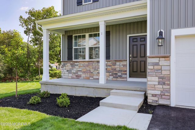 1 Dahlia Court, Bayville, NJ 08721