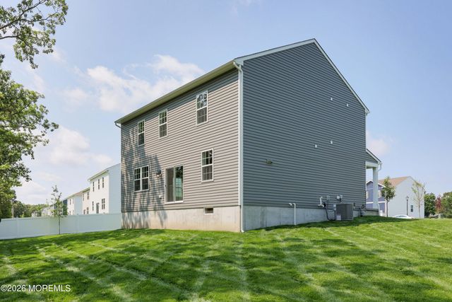 1 Dahlia Court, Bayville, NJ 08721