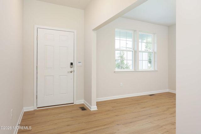 1 Dahlia Court, Bayville, NJ 08721