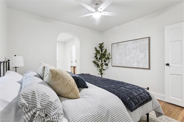 102 School LN, Toano, VA 23168