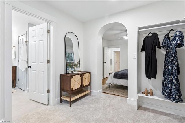 102 School LN, Toano, VA 23168