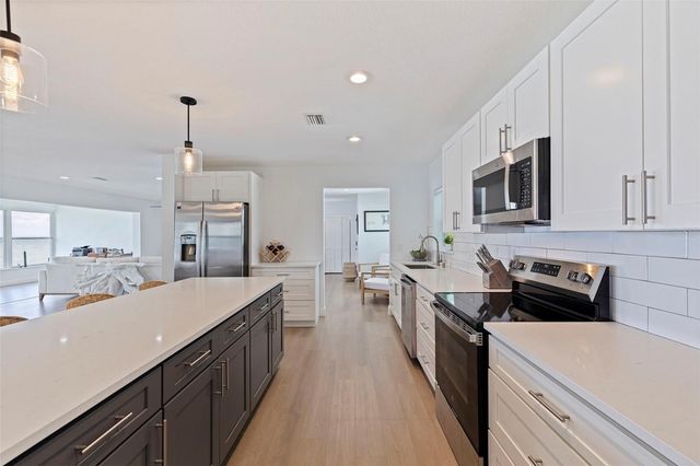 501 22ND AVENUE SE, St Petersburg, FL 33705