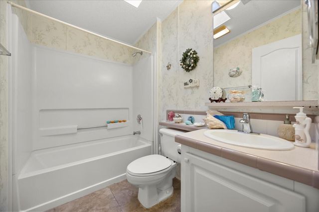 2632 LAKE GRASSMERE CIRCLE 1854, Zellwood, FL 32798