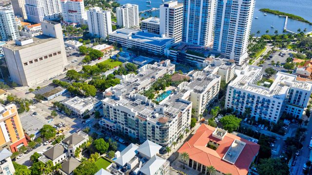 600 S Dixie Highway 811, West Palm Beach, FL 33401