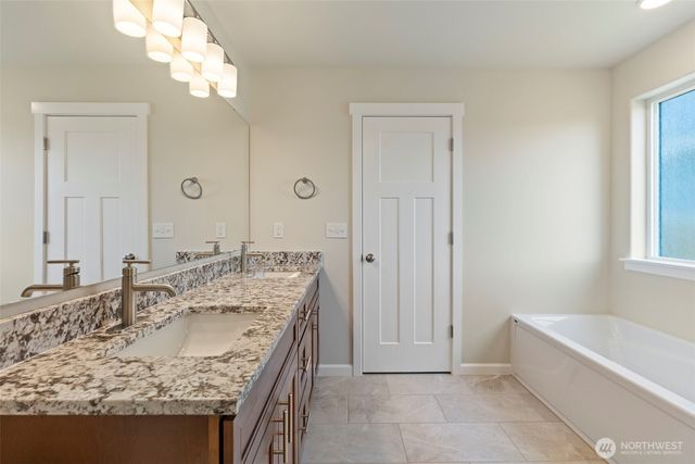 9609 179th Trail SW, Rochester, WA 98579