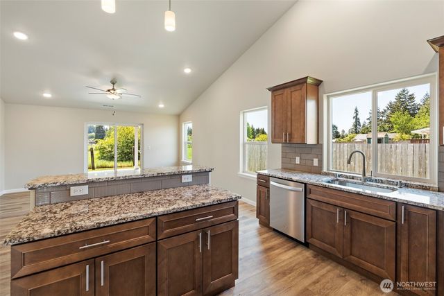 9609 179th Trail SW, Rochester, WA 98579