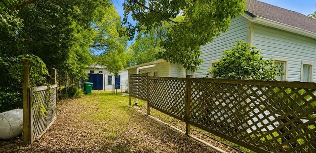 18406 HIGH SPRINGS MAIN STREET, High Springs, FL 32643