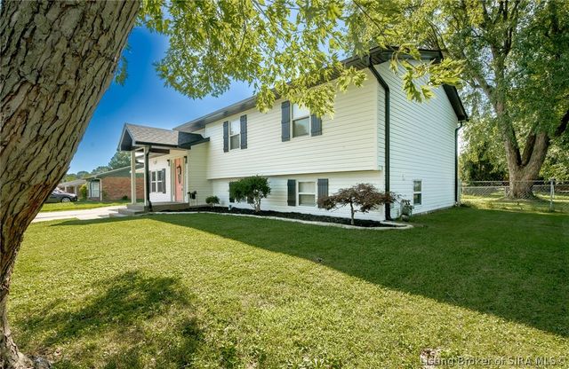 2302 Cornwell Drive, Jeffersonville, IN 47130