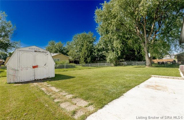 2302 Cornwell Drive, Jeffersonville, IN 47130