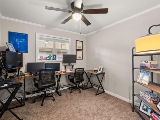 303 LAKE STREET, New Llano, LA 71461