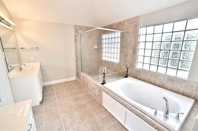 3719 Main Poplar Drive, Houston, TX 77025