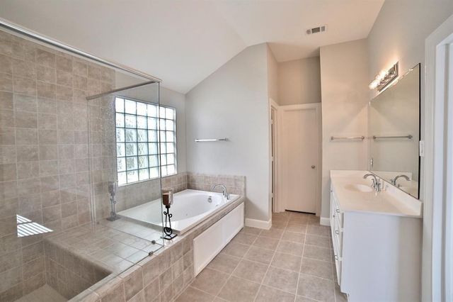 3719 Main Poplar Drive, Houston, TX 77025