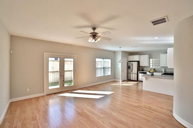 3719 Main Poplar Drive, Houston, TX 77025